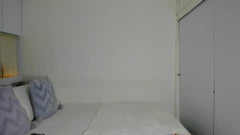 Snapshot of _nathaliesex chatting on July 16, 7:14 am independent model natha online show from July 16, 7:14 am