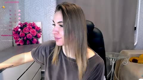 Megan online show from December 18, 8:20 am