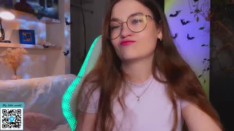 Mia with a big heart  online show from October 26, 12:27 am