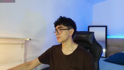 Nicolas online show from November 12, 4:35 am