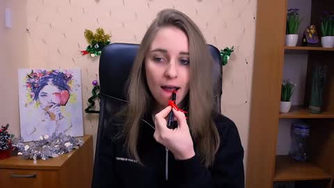 Nica online show from December 30, 2:40 pm