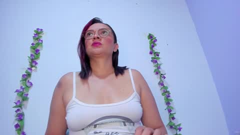 juliana online show from January 25, 9:47 am