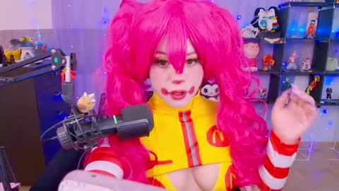 niiky online show from January 11, 4:34 pm