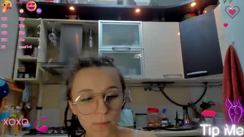 Nika online show from March 12, 9:45 pm