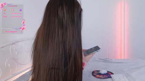 Snapshot of _noell_ chatting on December 11, 5:37 pm Vivian online show from December 11, 5:37 pm