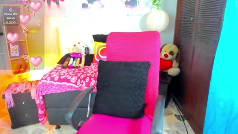 pamela online show from March 16, 7:40 pm