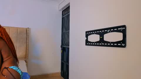 Snapshot of _pashah chatting on March 15, 2:50 am PASHAH online show from March 15, 2:50 am