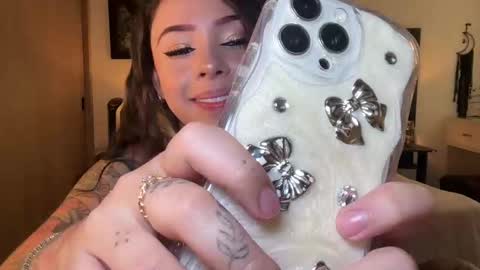 Snapshot of _paulah2 chatting on September 17, 8:43 pm _paulah2 online show from September 17, 8:43 pm