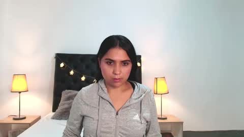 Paulina online show from December 22, 4:37 pm