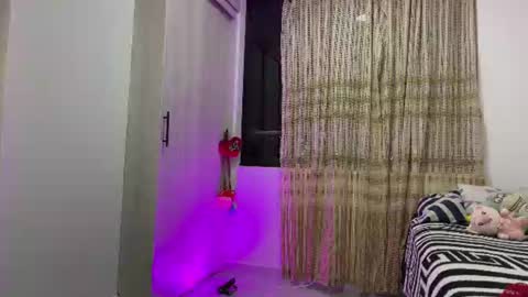 esteban online show from June 14, 3:30 am