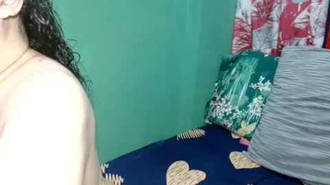Snapshot of _pinayglamourbum_143xxx_ chatting on June 18, 6:24 am Pinaylovelybum online show from June 18, 6:24 am