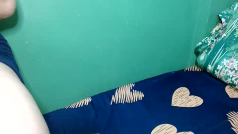 Snapshot of _pinayglamourbum_143xxx_ chatting on June 22, 8:44 am Pinaylovelybum online show from June 22, 8:44 am