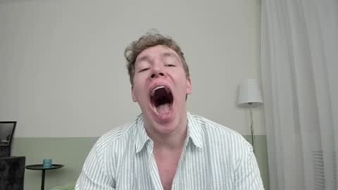 Henry online show from May 21, 1:18 pm