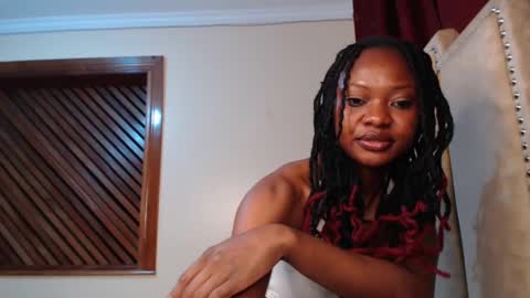 pixie online show from February 3, 7:31 pm