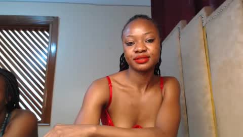 pixie online show from February 8, 6:12 am