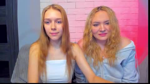 Snapshot of _prettybaby_ chatting on December 14, 5:29 pm _prettybaby_ online show from December 14, 5:29 pm