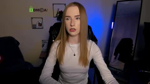 ur dear Rosie online show from September 26, 7:29 pm