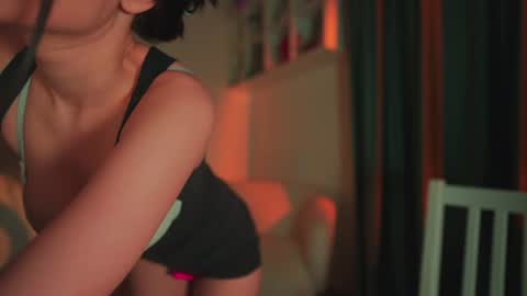 Snapshot of _protea chatting on January 10, 11:50 pm Eva online show from January 10, 11:50 pm