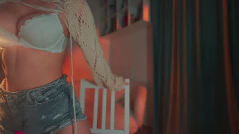 Snapshot of _protea chatting on January 14, 11:05 pm Eva online show from January 14, 11:05 pm