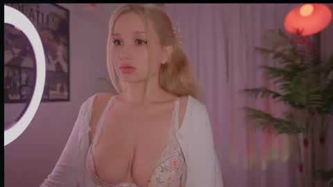 Eva online show from June 15, 10:34 pm