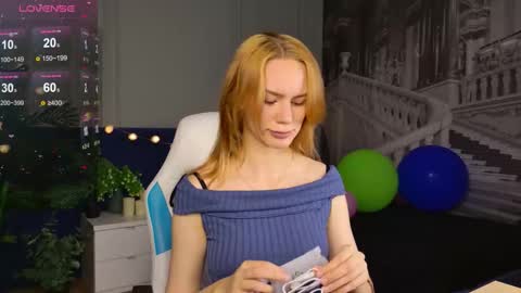 Snapshot of _ramona__ chatting on September 16, 6:03 am im Amy online show from September 16, 6:03 am