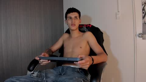 Snapshot of _realwav chatting on October 18, 5:46 pm wav online show from October 18, 5:46 pm