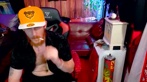 Snapshot of _redxxx chatting on January 16, 6:06 am REDxxx online show from January 16, 6:06 am