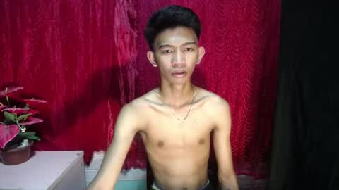 _rellvanxx online show from January 12, 5:45 am