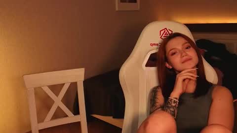 LISSAPVT IS OPEN online show from November 18, 2:32 pm