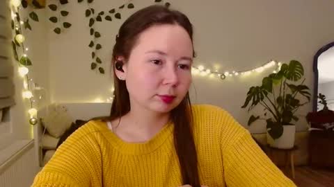 Snapshot of _rosie_cheeks_ chatting on October 14, 5:58 pm See you online show from October 14, 5:58 pm