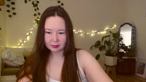 Snapshot of _rosie_cheeks_ chatting on December 2, 7:31 pm See you online show from December 2, 7:31 pm