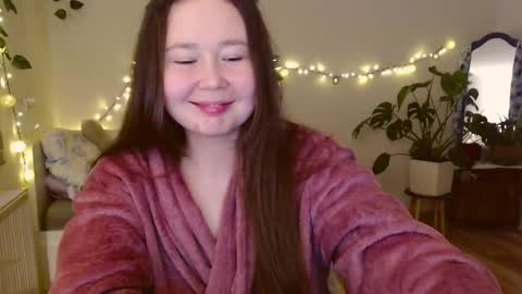 Snapshot of _rosie_cheeks_ chatting on December 5, 7:21 pm See you online show from December 5, 7:21 pm