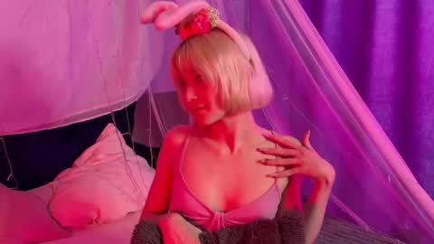 sabrina  online show from May 16, 10:36 am