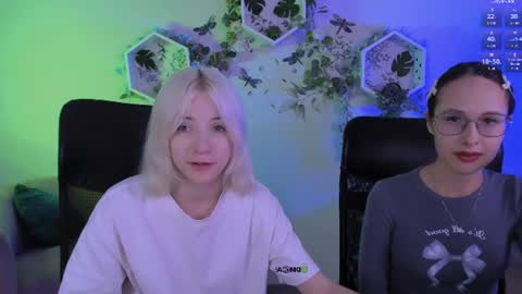 sabrina  online show from July 29, 6:39 pm