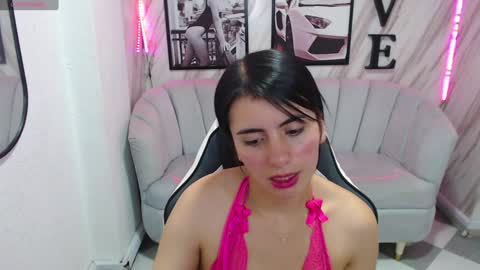 Samantha online show from January 4, 3:39 pm