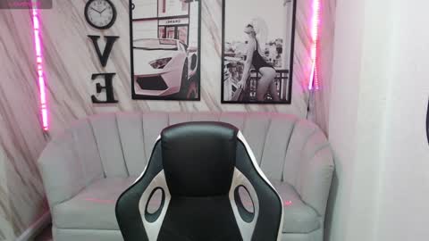 Samantha online show from January 19, 12:39 pm