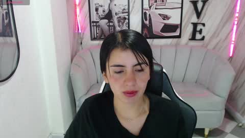 Samantha online show from January 24, 1:14 pm