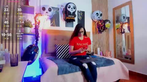 Snapshot of _samanthaa_foxx chatting on October 15, 10:48 am SAMANTHA FOX online show from October 15, 10:48 am