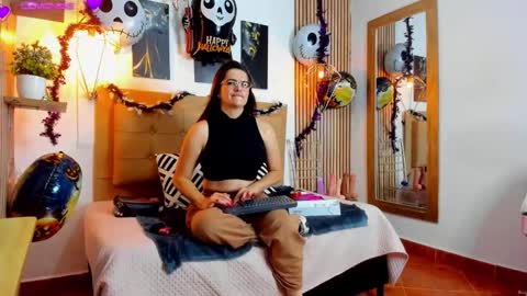 Snapshot of _samanthaa_foxx chatting on October 19, 10:49 am SAMANTHA FOX online show from October 19, 10:49 am