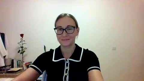 Snapshot of _sandyqueen__ chatting on November 23, 2:06 pm _sandyqueen__ online show from November 23, 2:06 pm