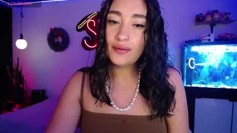 Snapshot of _santalove_ chatting on December 10, 6:49 pm SantaLove online show from December 10, 6:49 pm