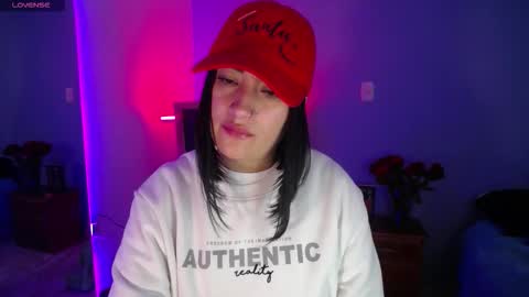 Snapshot of _santalove_ chatting on September 25, 7:28 pm SantaLove online show from September 25, 7:28 pm