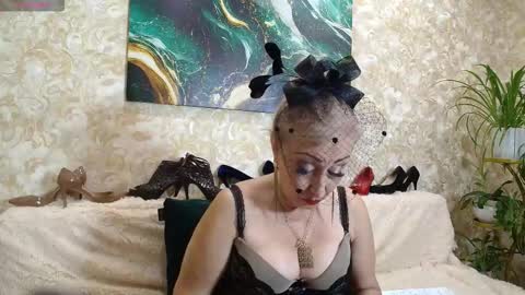 Snapshot of _sara__smith_ chatting on October 13, 9:20 am Sara online show from October 13, 9:20 am