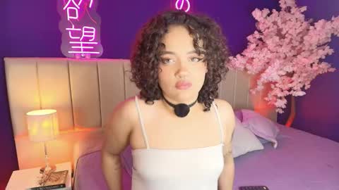 Sara online show from February 25, 5:17 am