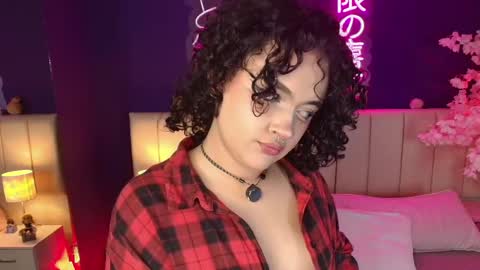 Sara online show from May 2, 3:55 am