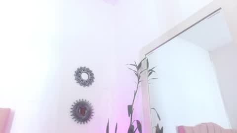 Snapshot of _saray_rose chatting on June 12, 8:08 pm _saray_rose online show from June 12, 8:08 pm