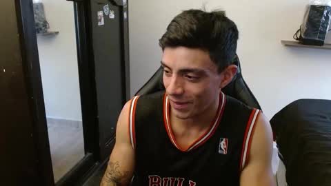 SCHNEIDER online show from February 22, 7:45 pm