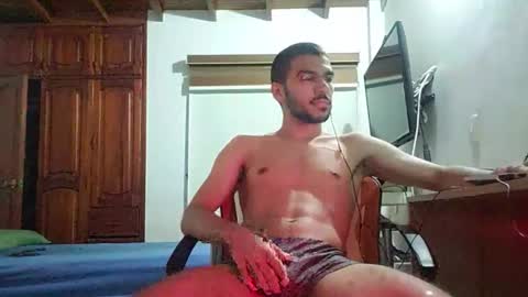 Snapshot of _sebas69 chatting on November 25, 7:19 am _sebas69 online show from November 25, 7:19 am