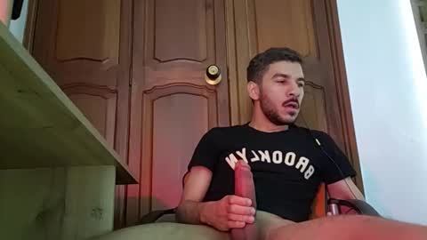 Snapshot of _sebas69 chatting on March 17, 2:53 pm _sebas69 online show from March 17, 2:53 pm