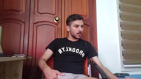 Snapshot of _sebas69 chatting on April 15, 8:09 pm _sebas69 online show from April 15, 8:09 pm